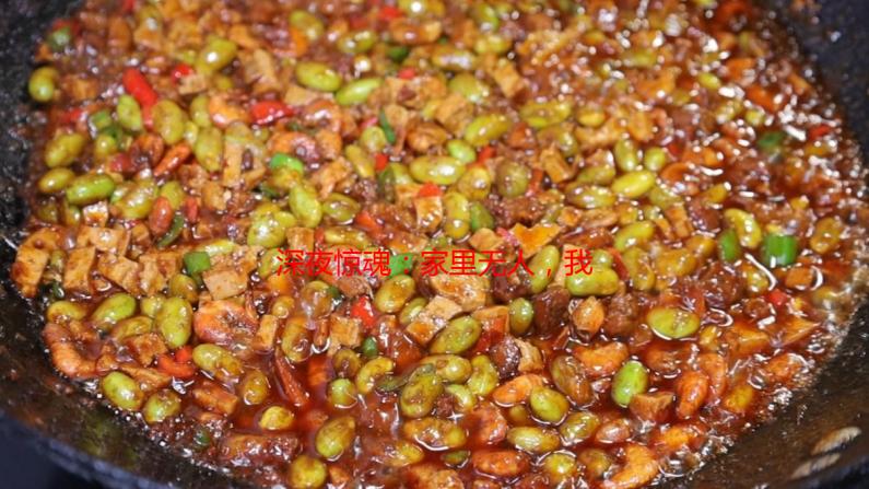 深夜惊魂：家里无人，我和姐姐的秘密之夜