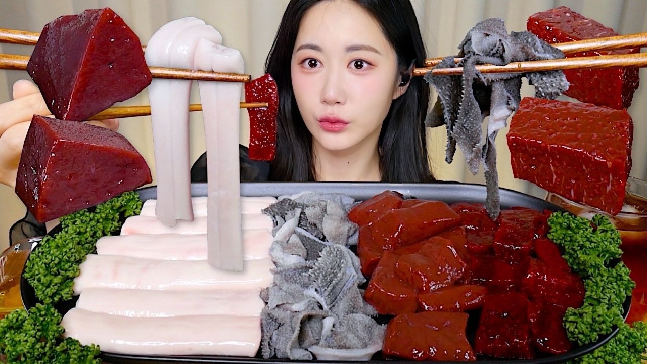 双胞胎姐妹齐上阵许多说许多：她们的故事与启示